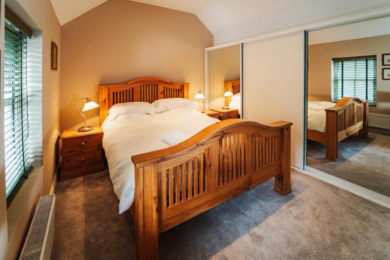 Delphi Lodge Cottages ลีนอน ภายนอก รูปภาพ